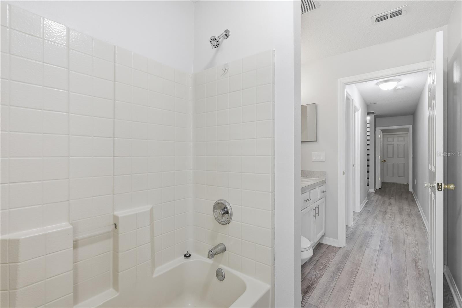 PINE GROVE - Residential