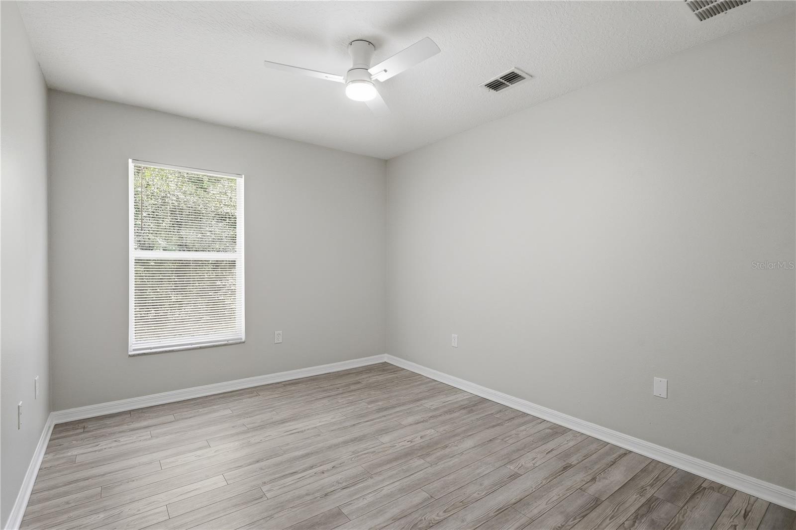 PINE GROVE - Residential