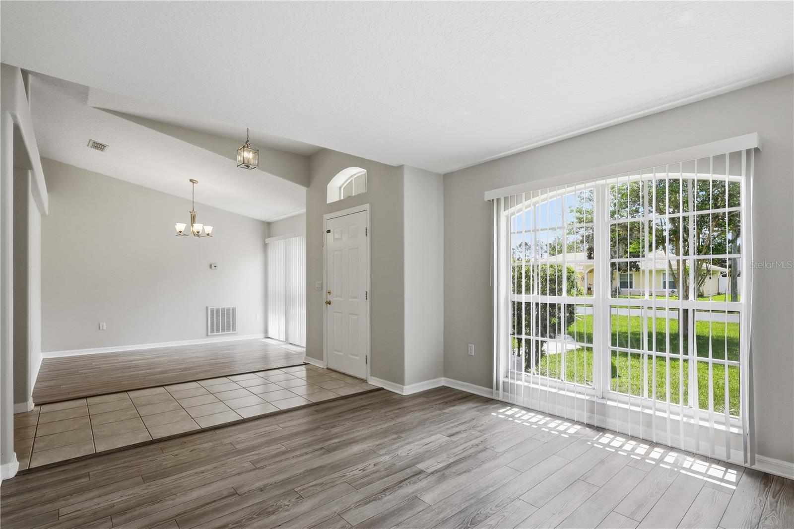 PINE GROVE - Residential