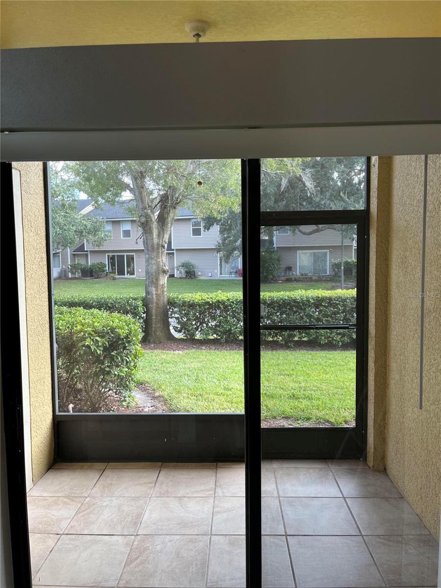 RESERVE/LAKEVIEW CONDO - Residential Lease