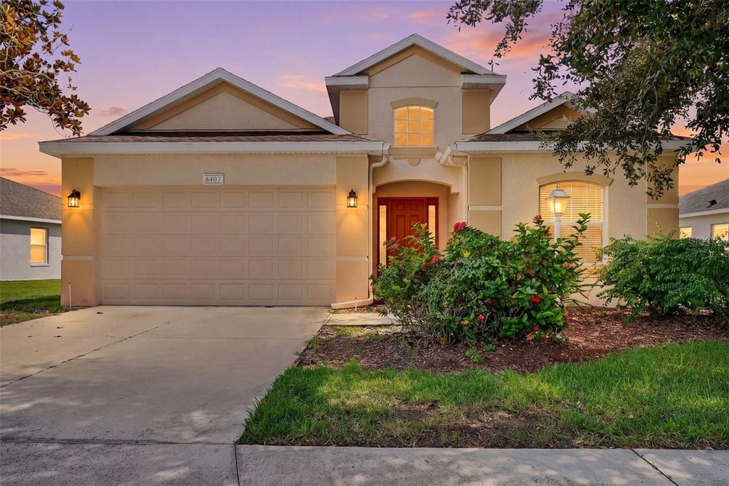 Photo of 6407 67th Street E, Bradenton, FL 34203 (MLS # A4707899)