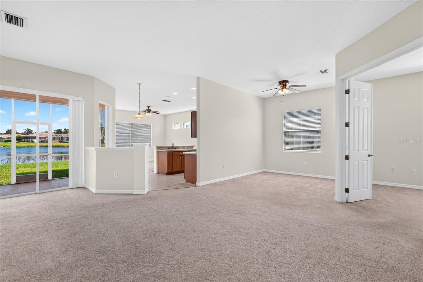 6407 67TH STREET E, BRADENTON, FL, 34203 4 6407 67TH STREET E