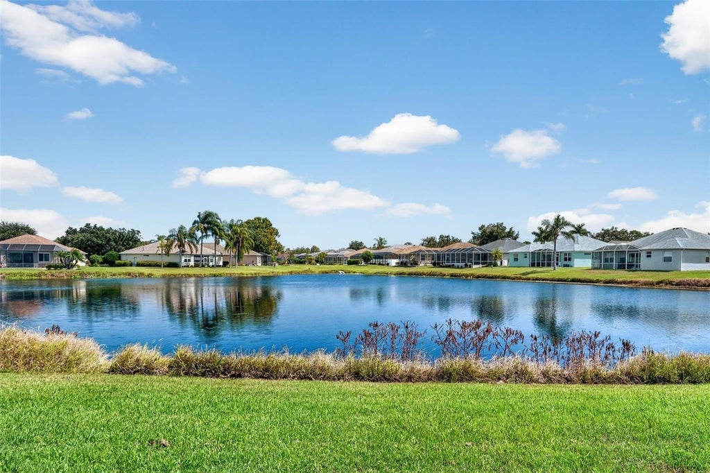 Photo of 6407 67th Street E, Bradenton, FL 34203 (MLS # A4707899)