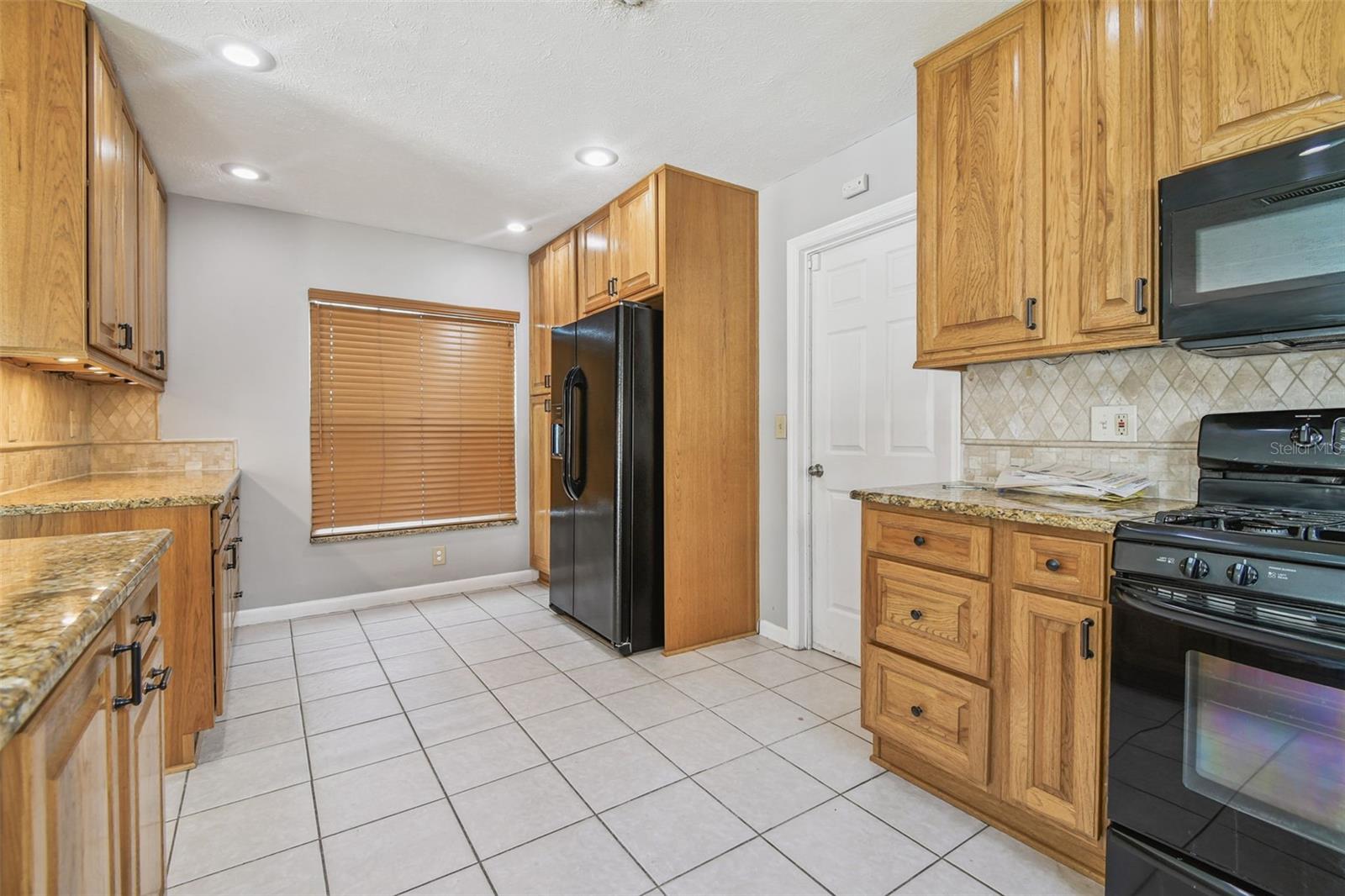 COUNTRY PLACE UNIT IV B - Residential