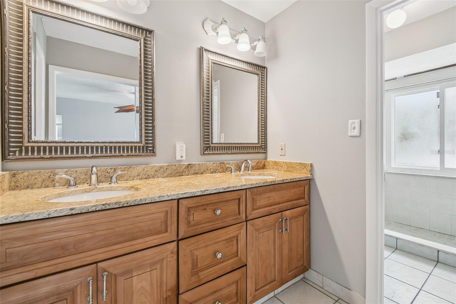 COUNTRY PLACE UNIT IV B - Residential