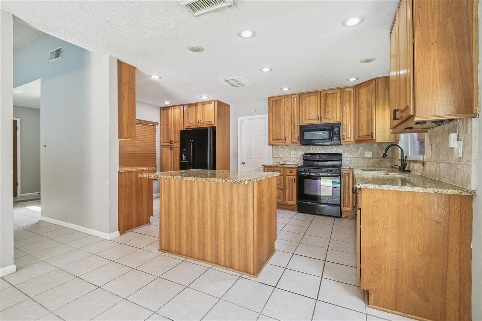 COUNTRY PLACE UNIT IV B - Residential