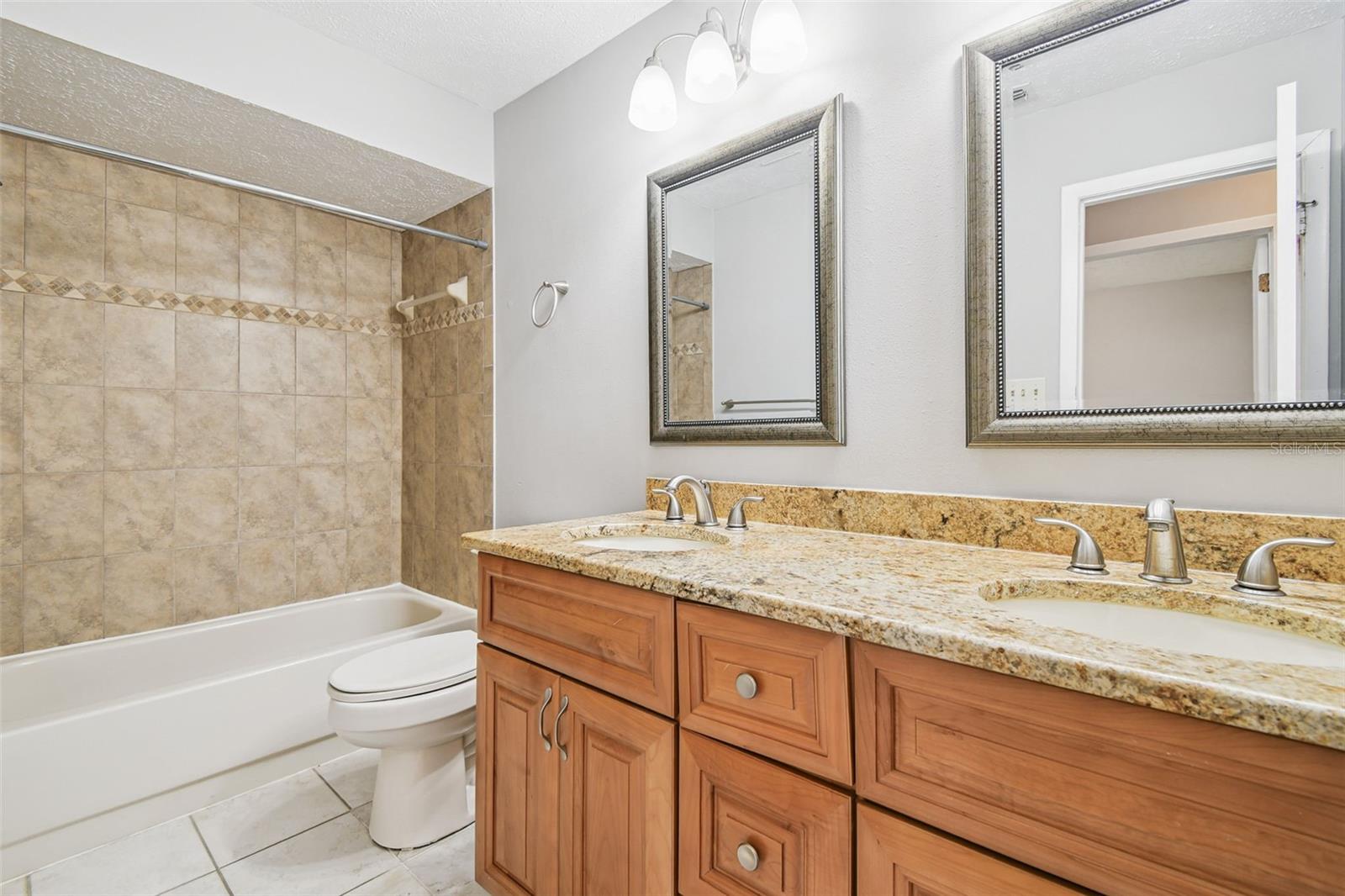 COUNTRY PLACE UNIT IV B - Residential