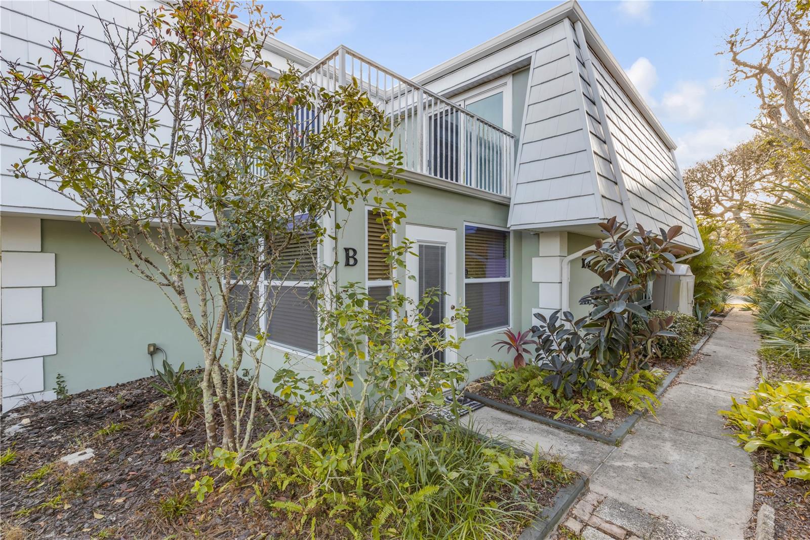 BAHAMIAN CLUB UNITS 01-03 INC - Residential