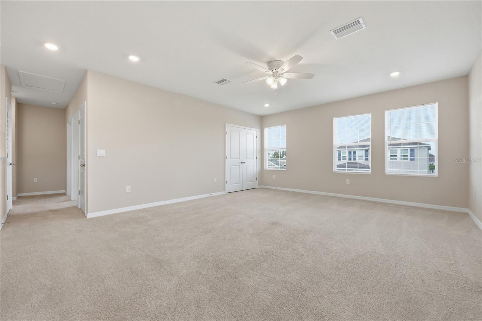 NORTH PARK ISLE - Residential