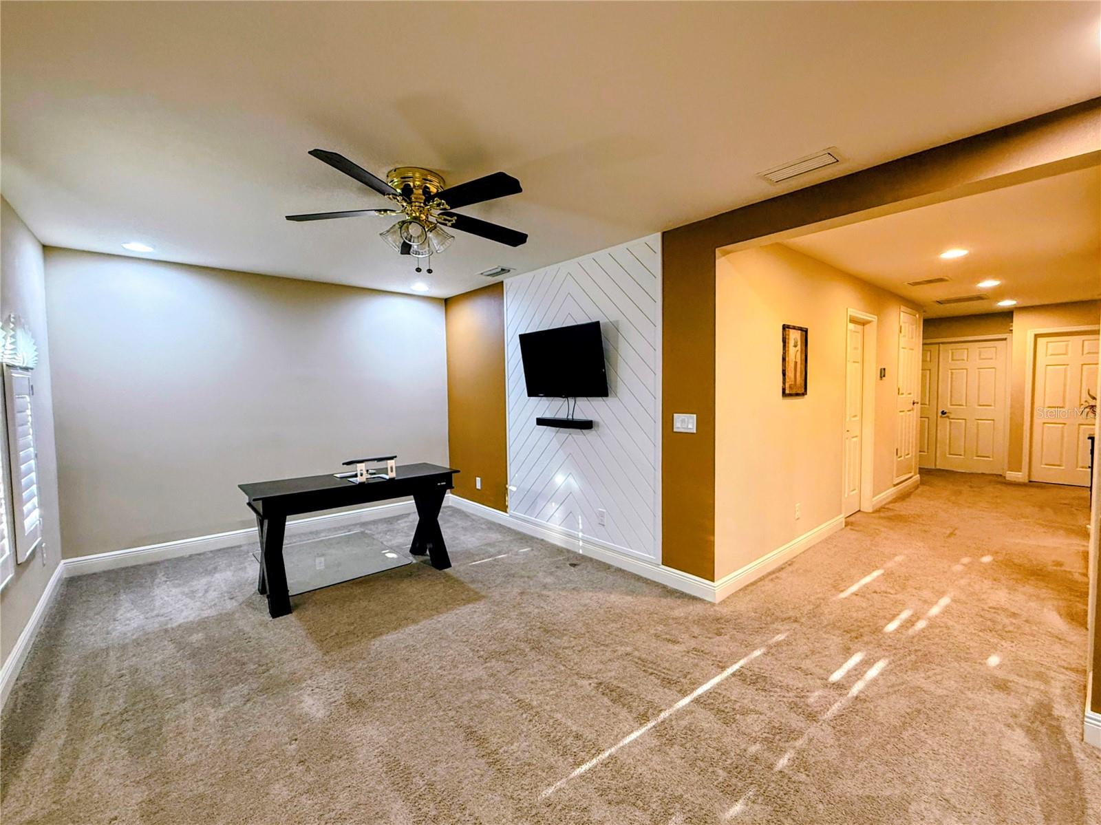 2468 WHITTLER BRANCH