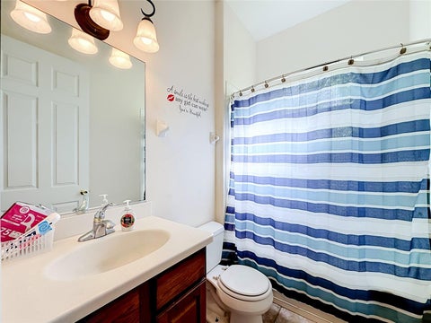 Tiny photo for 38634 Lakeview Walk, Lady Lake, FL 32159 (MLS # TB8562561)