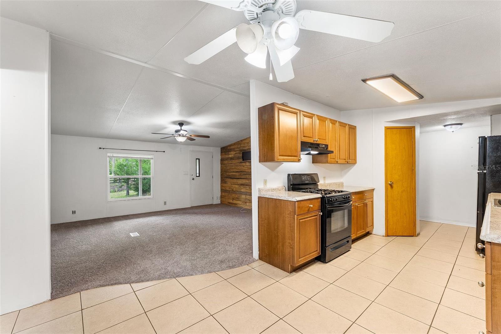 WILLISTON HIGHLANDS - Residential