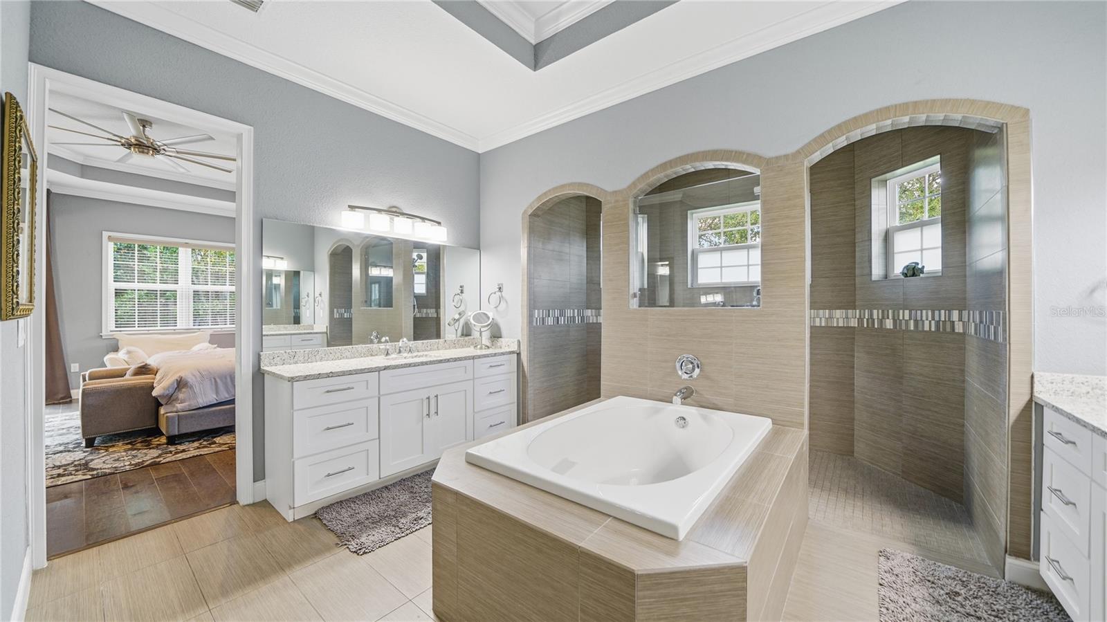 OAK HAMMOCK - Residential