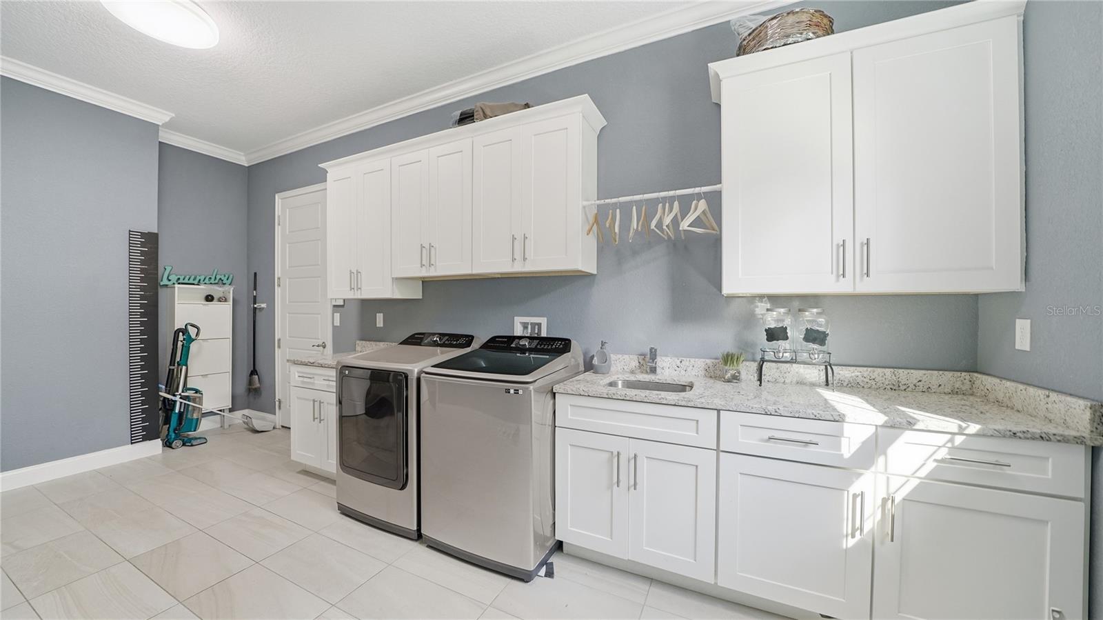 OAK HAMMOCK - Residential