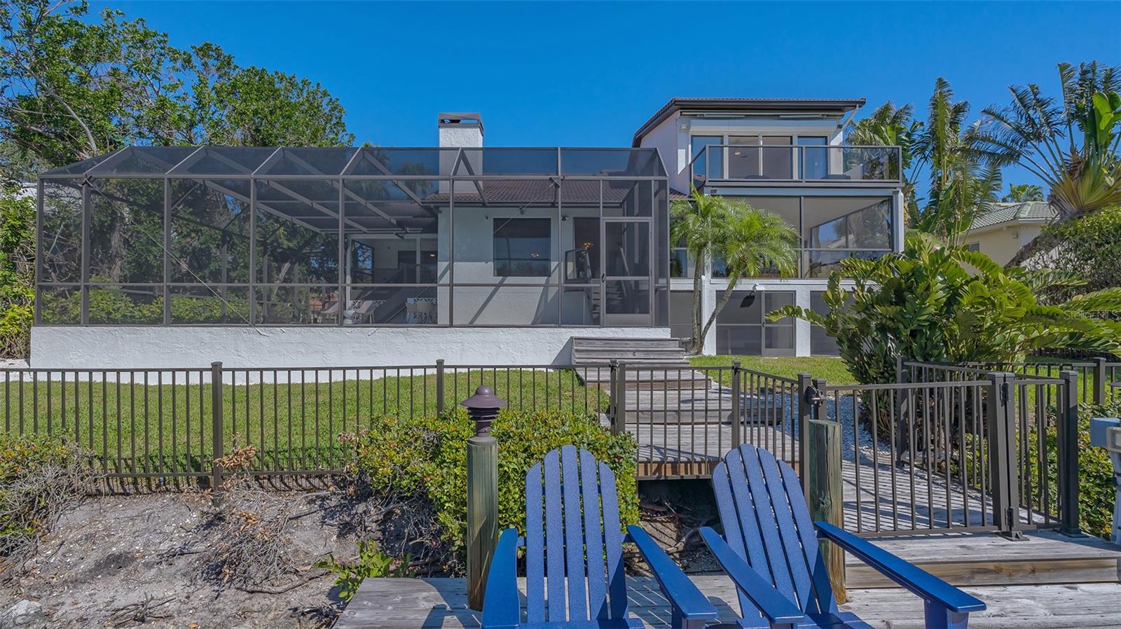 BAY ISLES - Residential