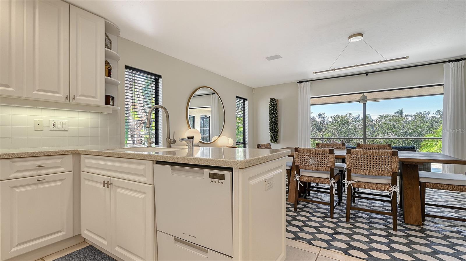 BAY ISLES - Residential