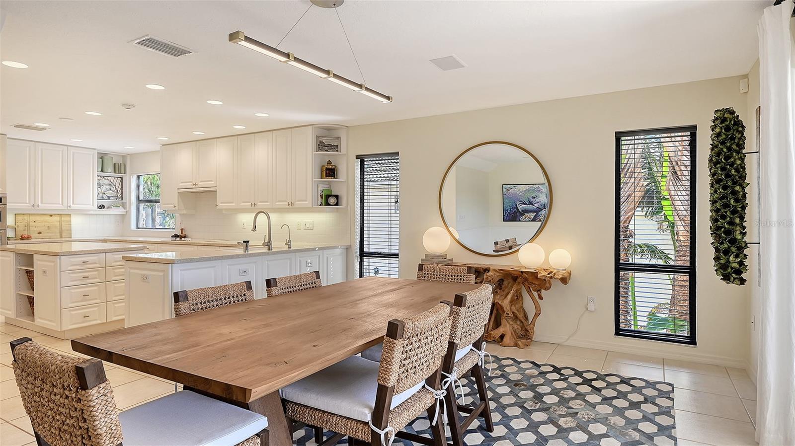 BAY ISLES - Residential