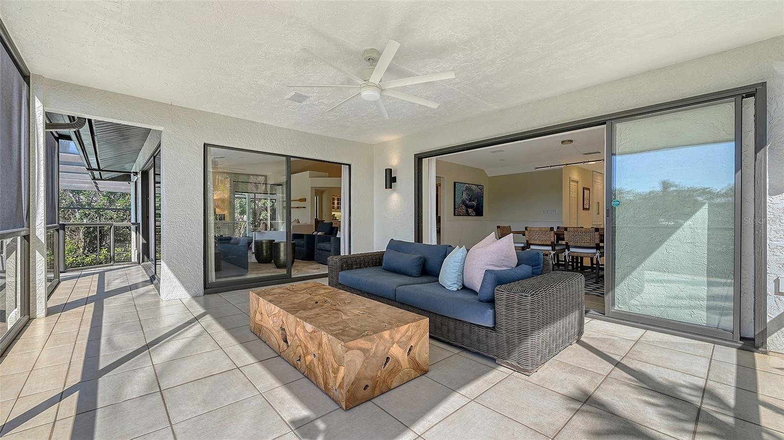 BAY ISLES - Residential