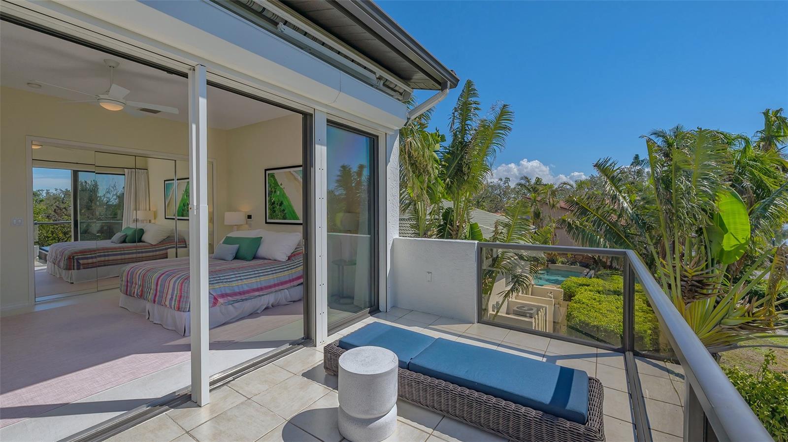 BAY ISLES - Residential