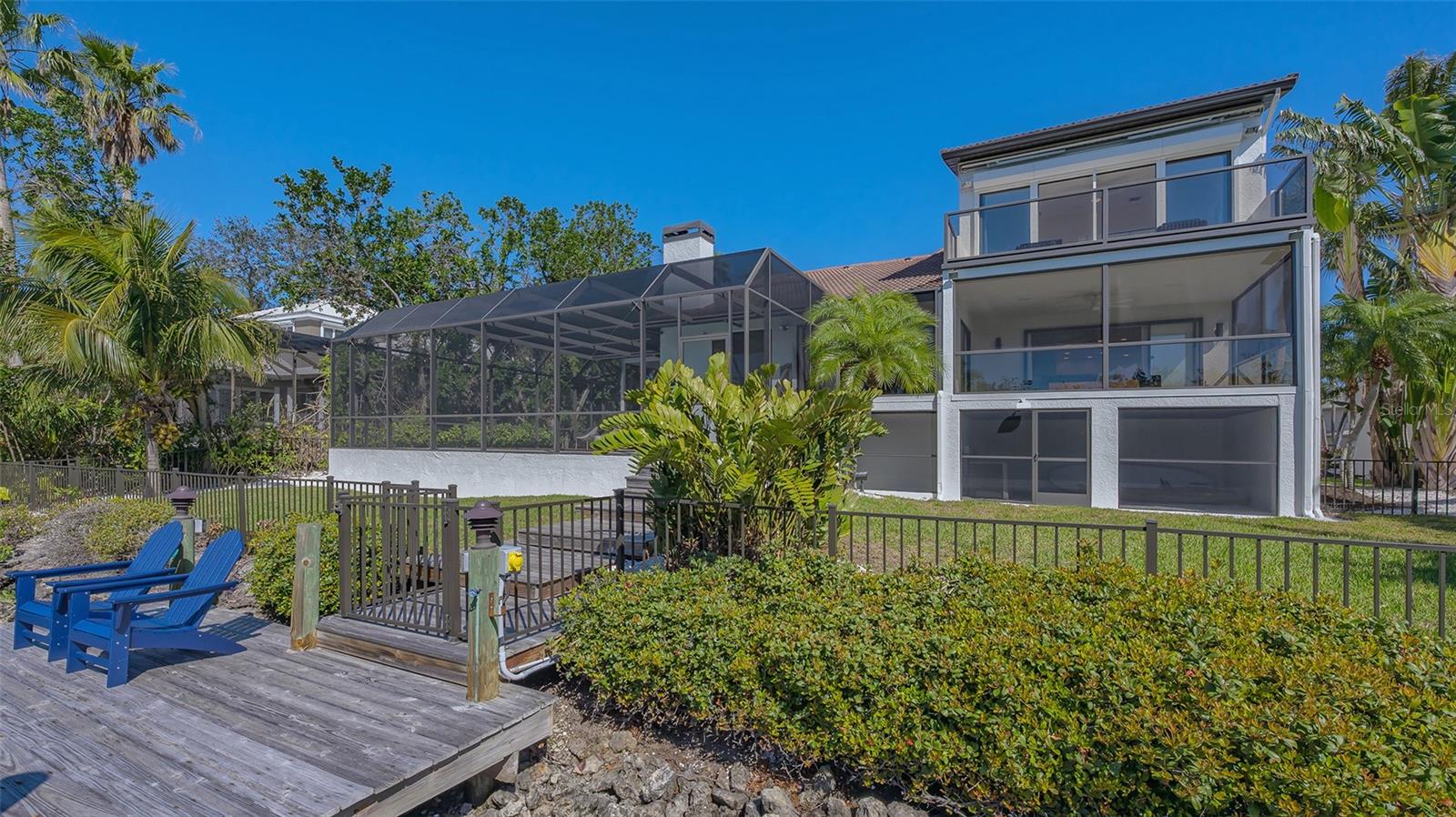 BAY ISLES - Residential