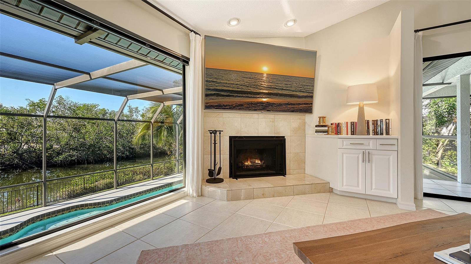 BAY ISLES - Residential