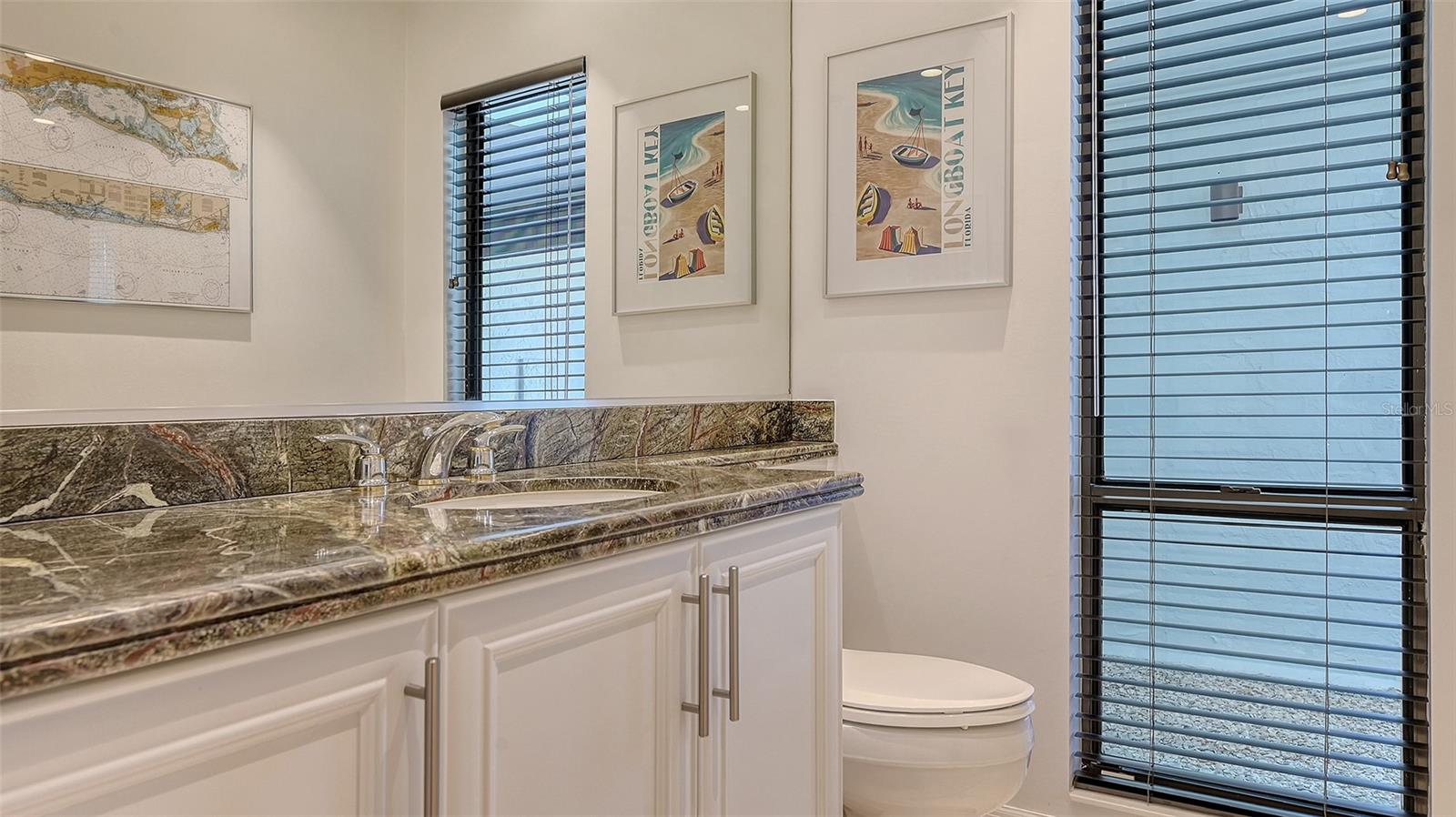 BAY ISLES - Residential