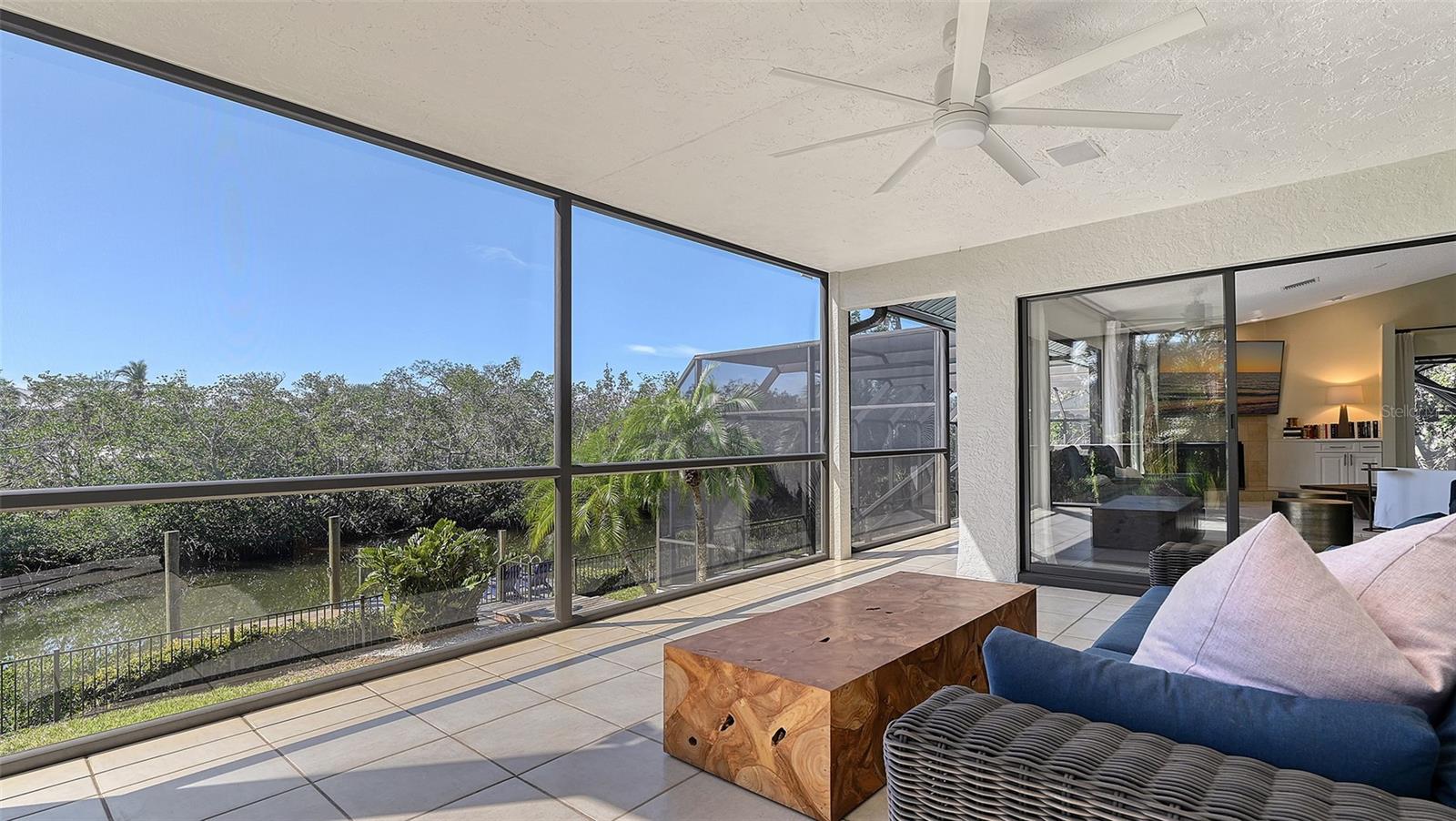 BAY ISLES - Residential