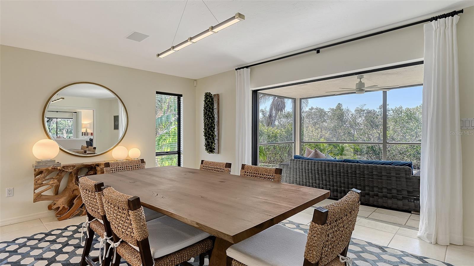 BAY ISLES - Residential