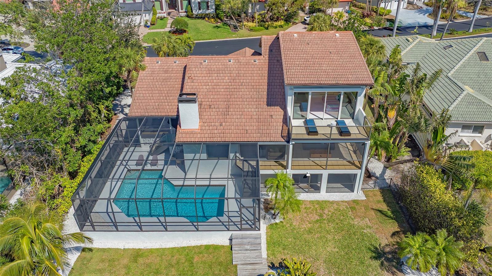 BAY ISLES - Residential