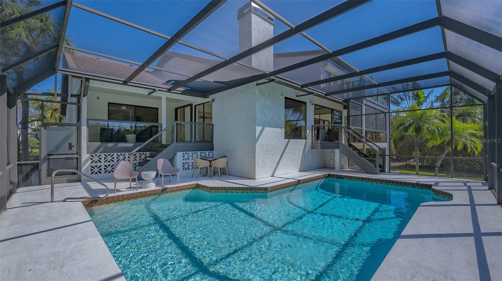 BAY ISLES - Residential