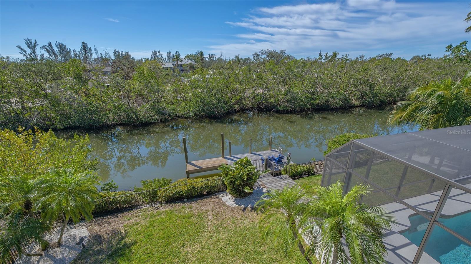 BAY ISLES - Residential