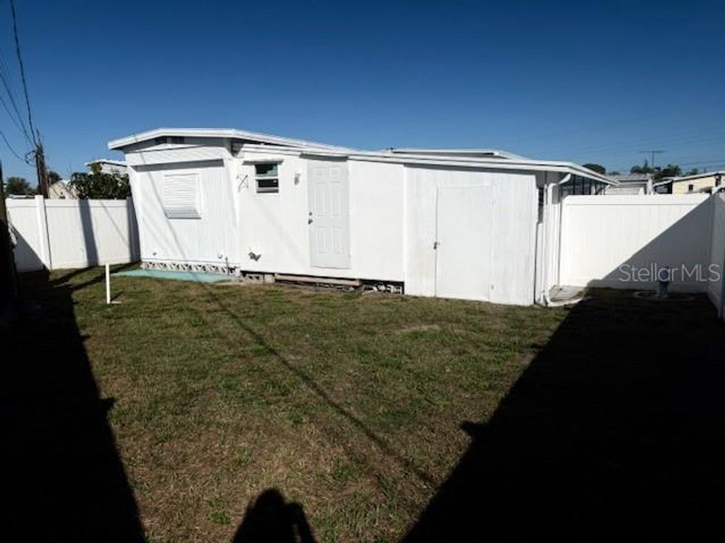 Photo of 308 51st Avenue Drive W, Bradenton, FL 34207 (MLS # TB8490087)