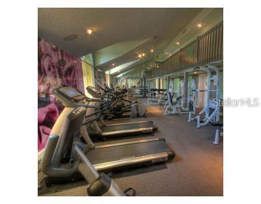 5713 GATLIN AVENUE 211