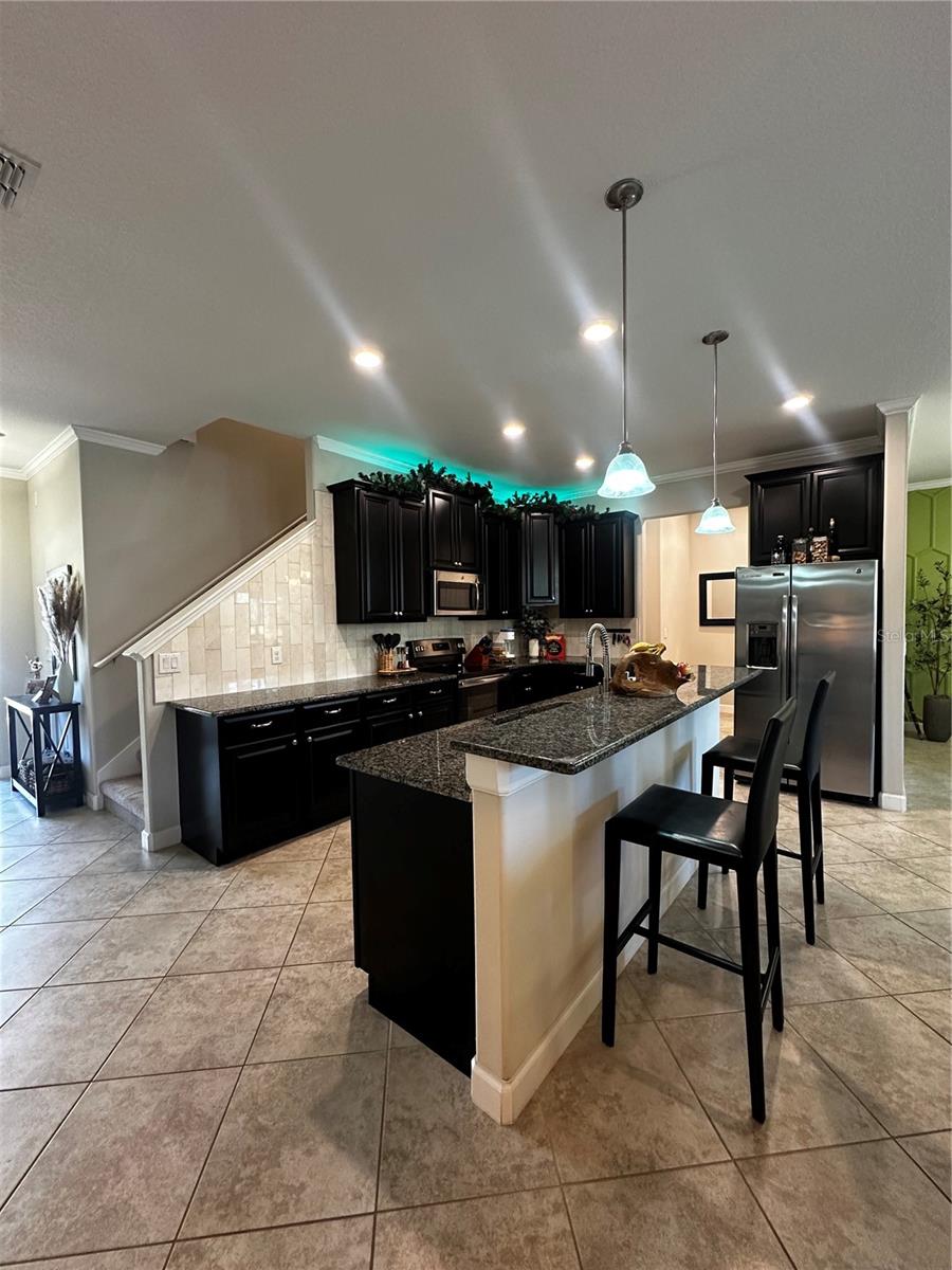 HIDDEN OAKS TWNHMS - Residential Lease