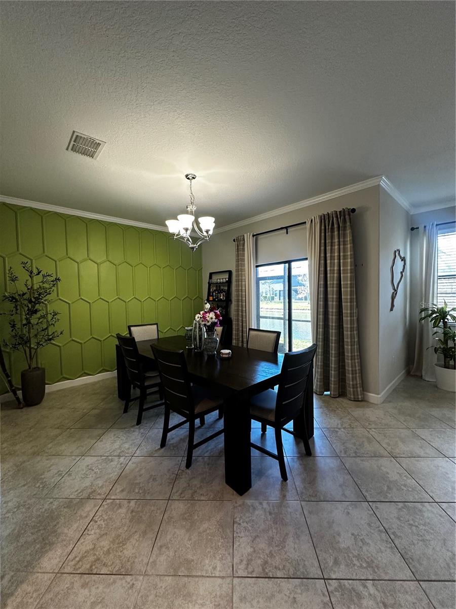 HIDDEN OAKS TWNHMS - Residential Lease