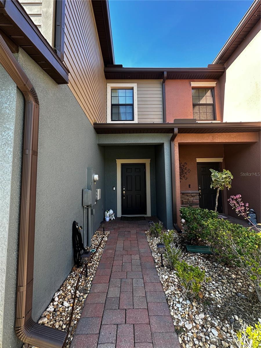HIDDEN OAKS TWNHMS - Residential Lease