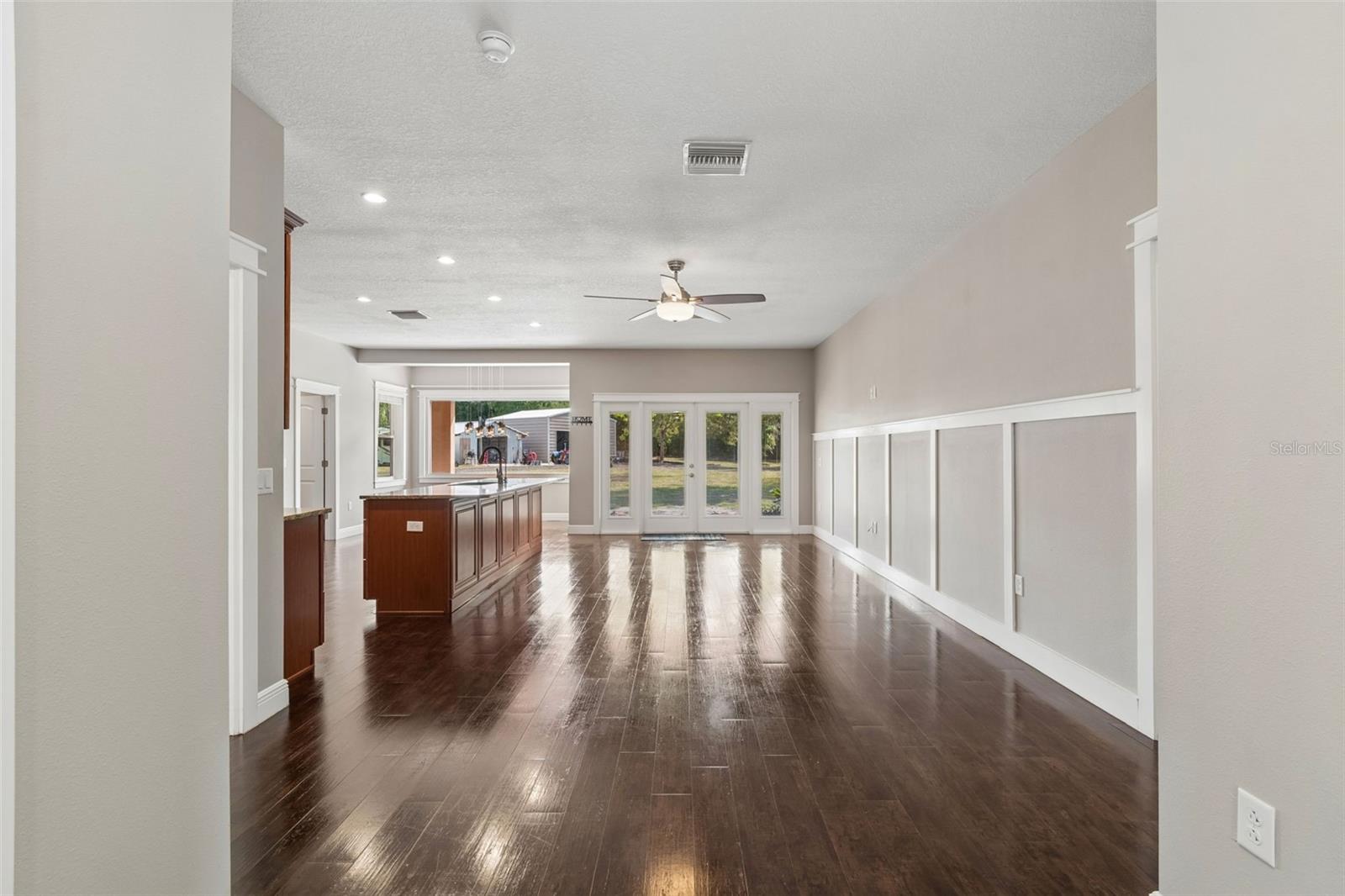 ACREAGE - Residential