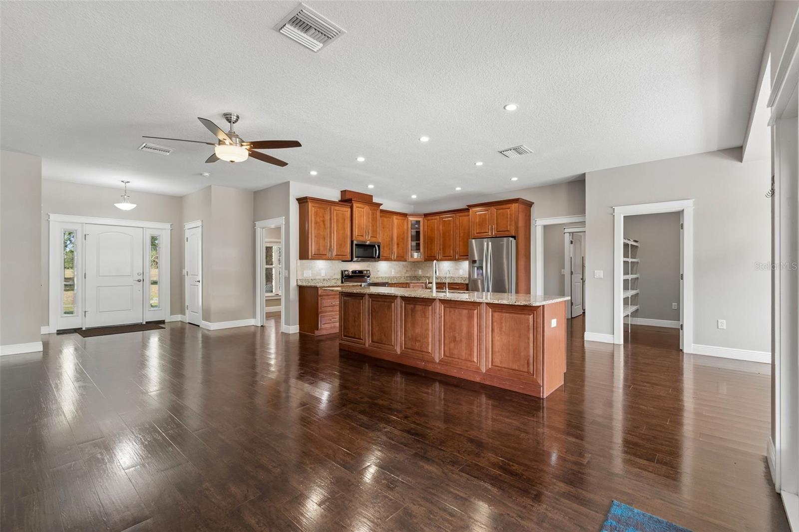 ACREAGE - Residential