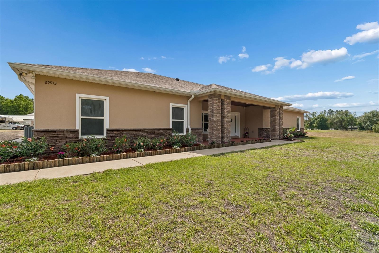 ACREAGE - Residential