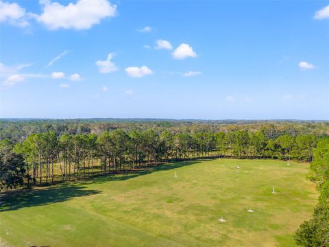 A home in BROOKSVILLE