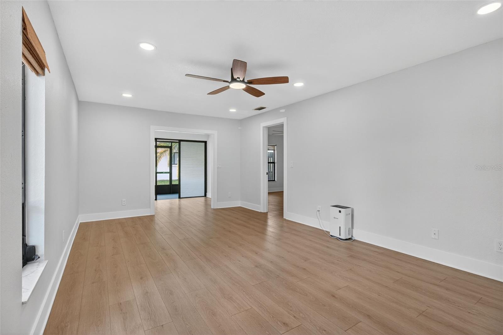 ROSETREE VILLAGE - Residential Lease