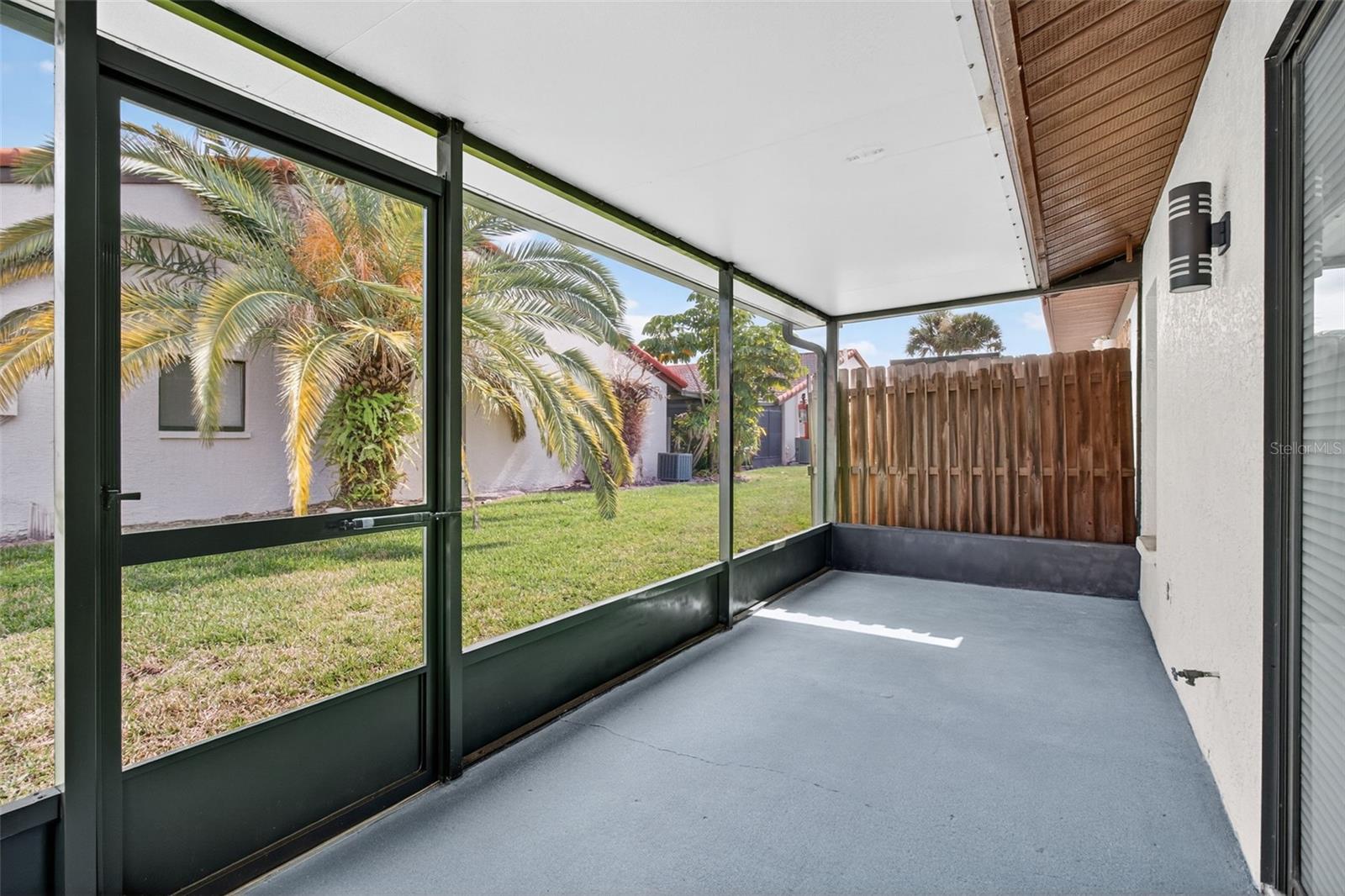 ROSETREE VILLAGE - Residential Lease