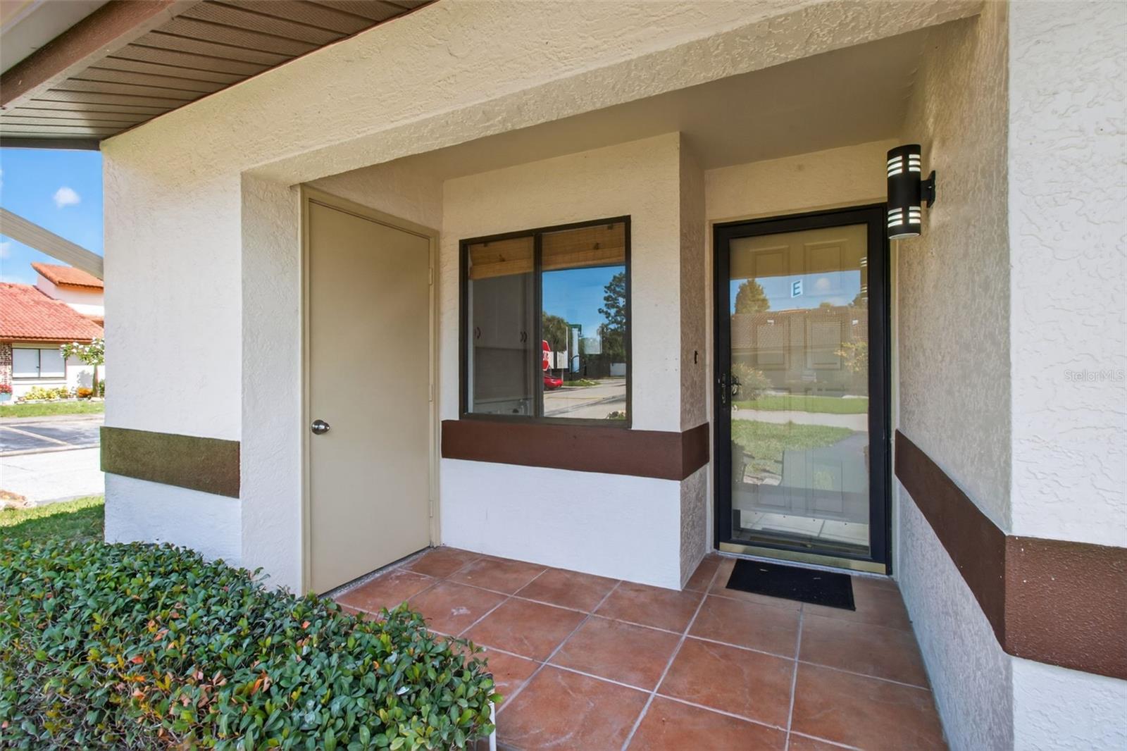 ROSETREE VILLAGE - Residential Lease