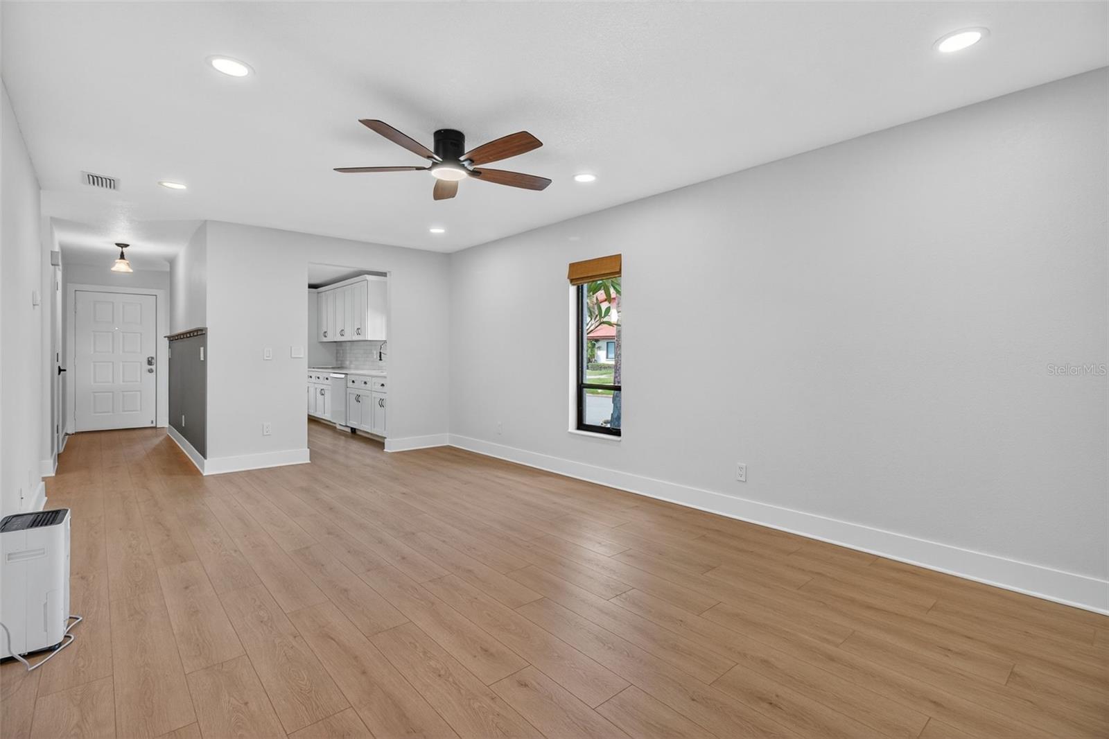 ROSETREE VILLAGE - Residential Lease