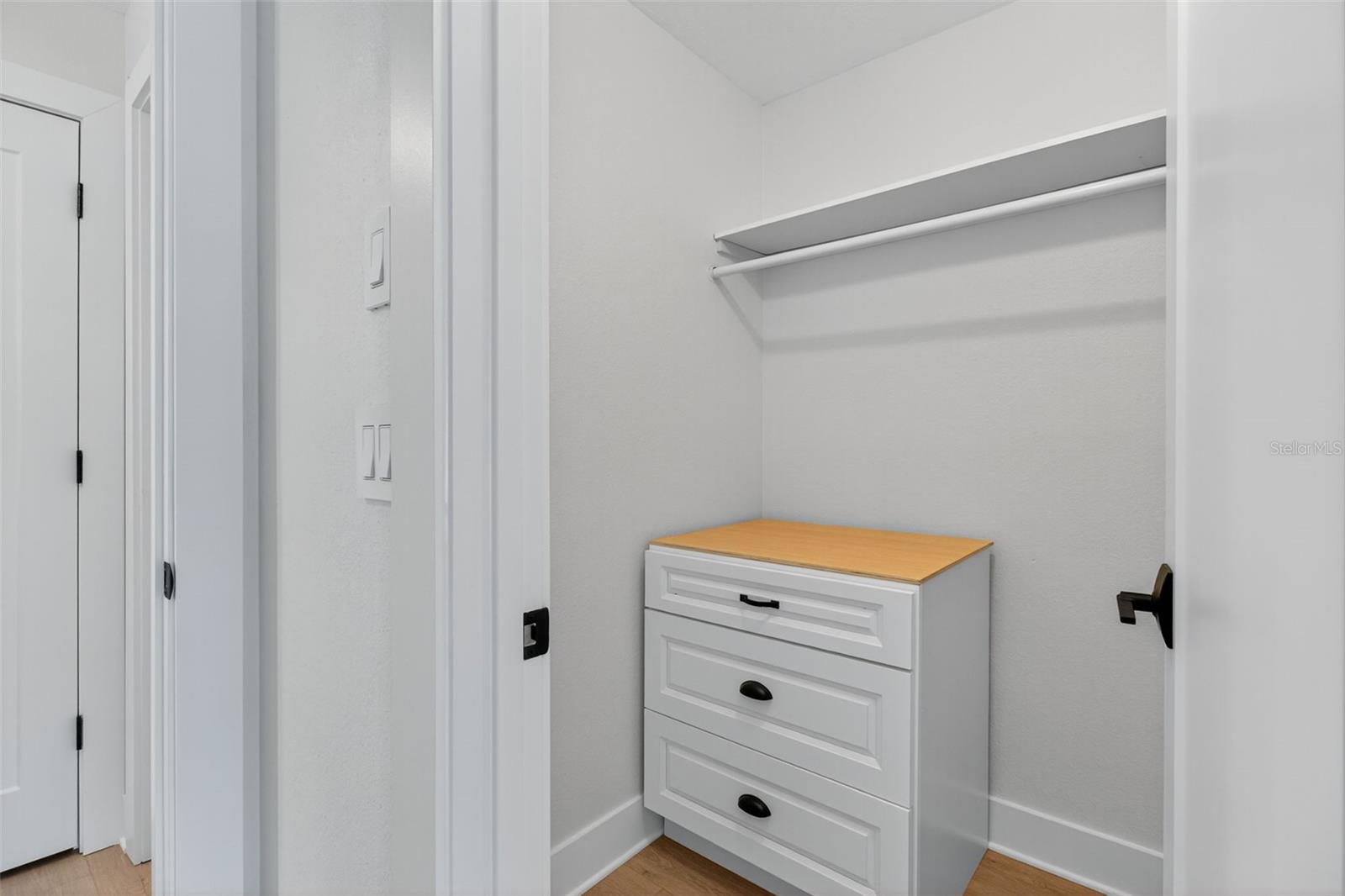 ROSETREE VILLAGE - Residential Lease