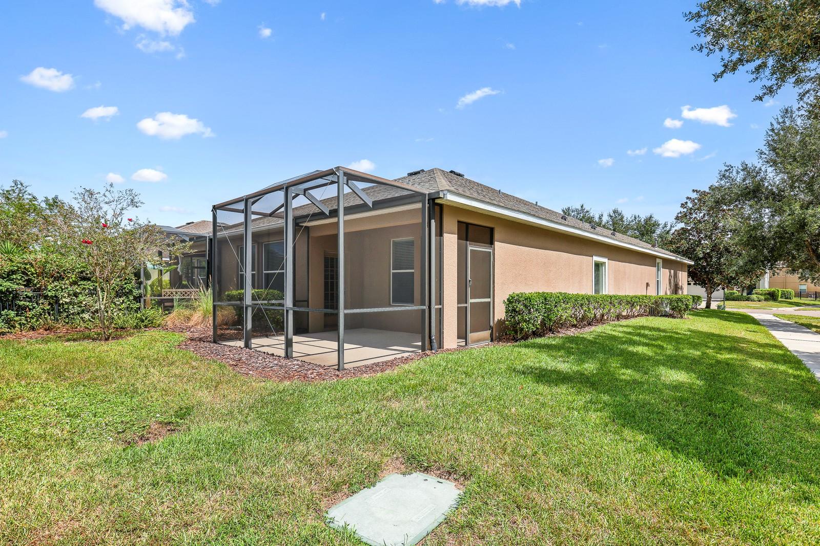 STARLING AT FISHHAWK PH IA - Residential Lease