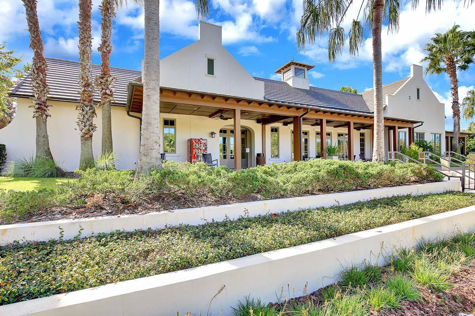 STARLING AT FISHHAWK PH IA - Residential Lease