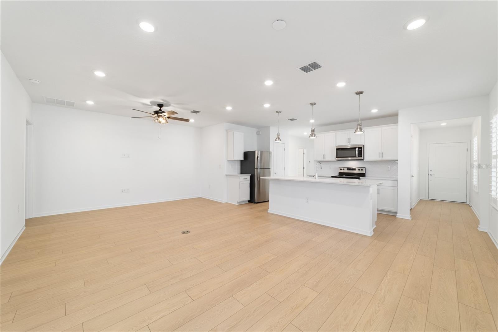 STONE CREEK - Residential Lease