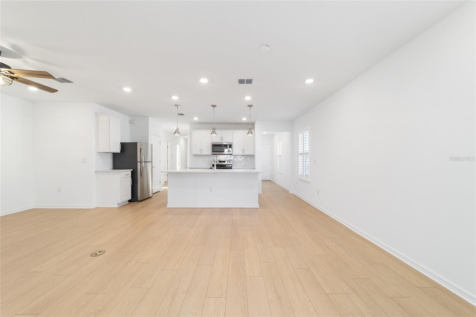 STONE CREEK - Residential Lease