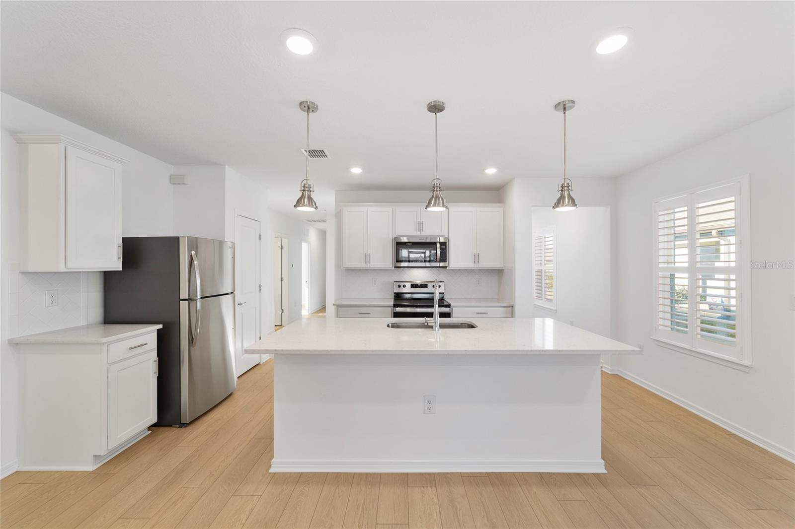 STONE CREEK - Residential Lease